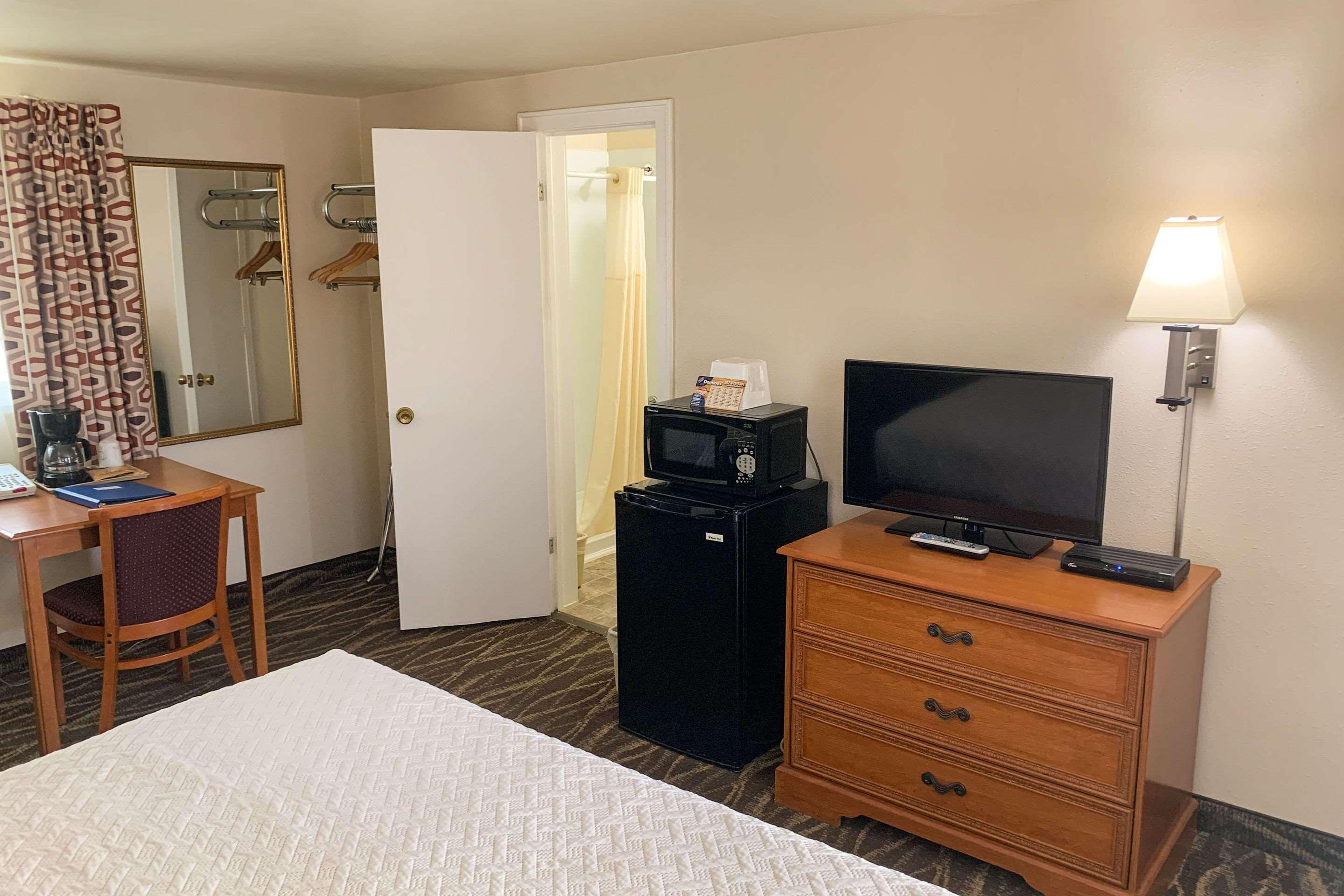 Rodeway Inn & Suites Шеридан Экстерьер фото