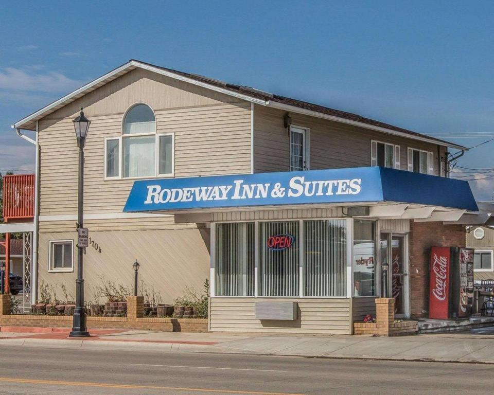 Rodeway Inn & Suites Шеридан Экстерьер фото