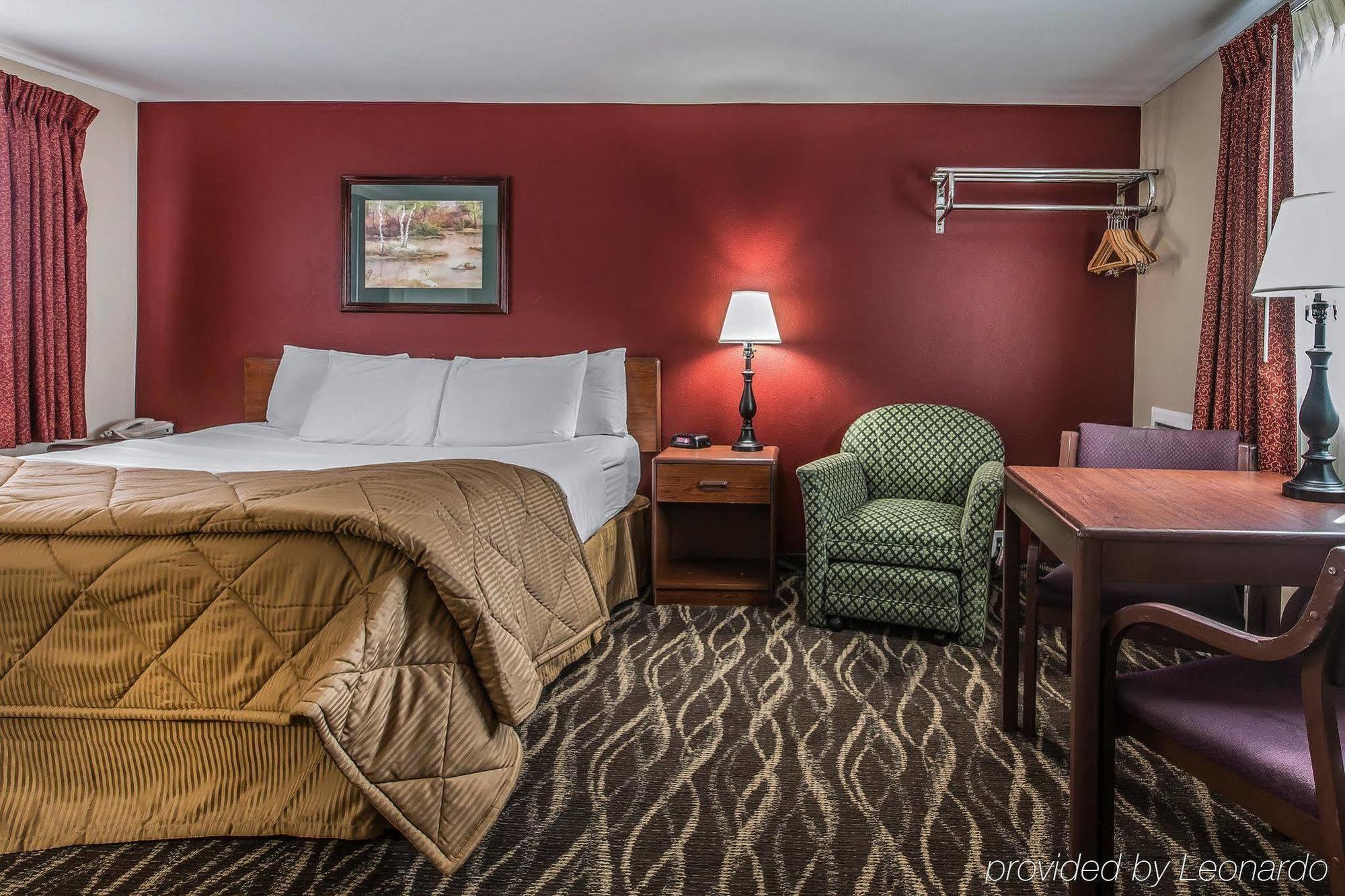 Rodeway Inn & Suites Шеридан Экстерьер фото