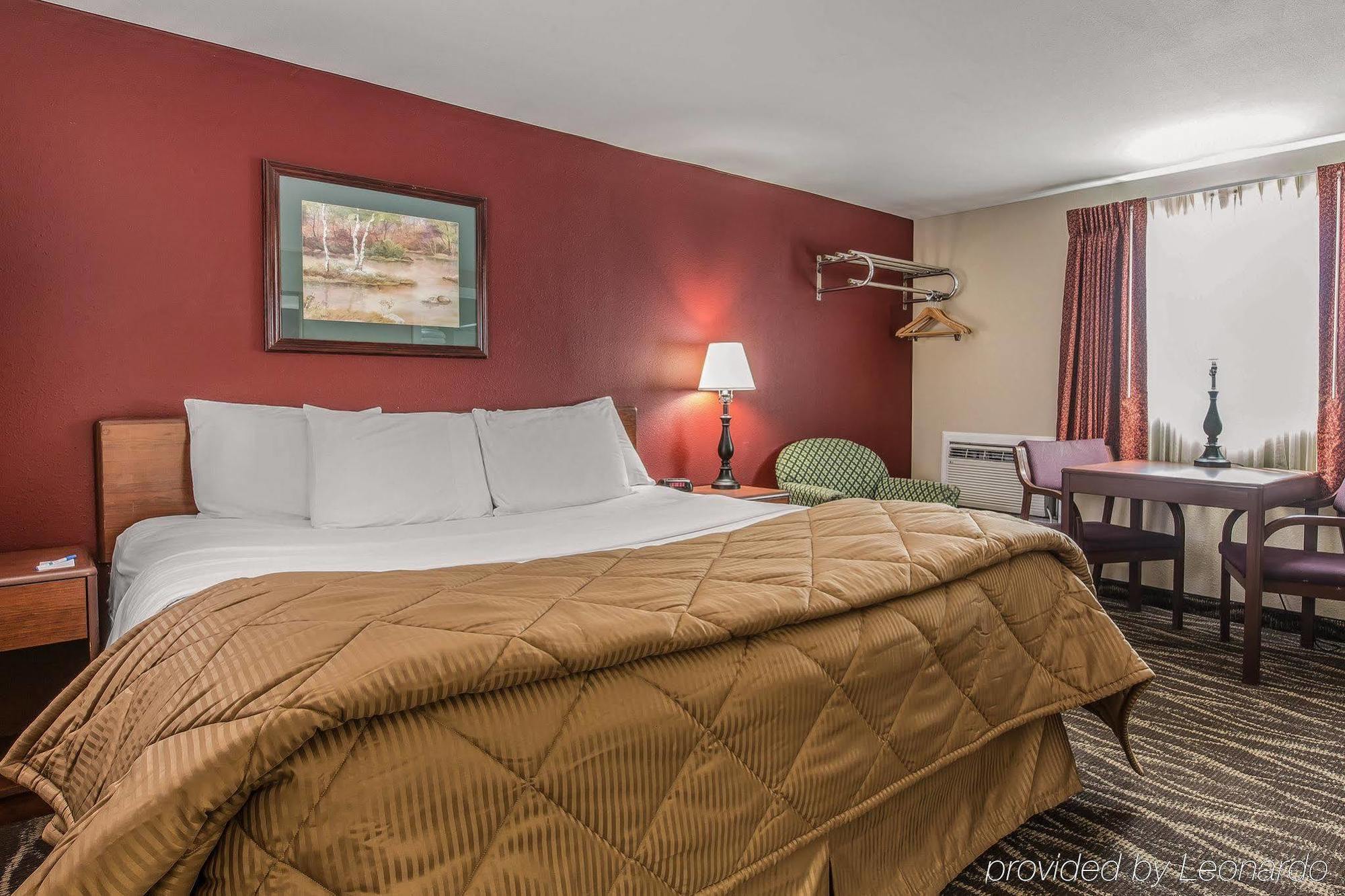 Rodeway Inn & Suites Шеридан Экстерьер фото