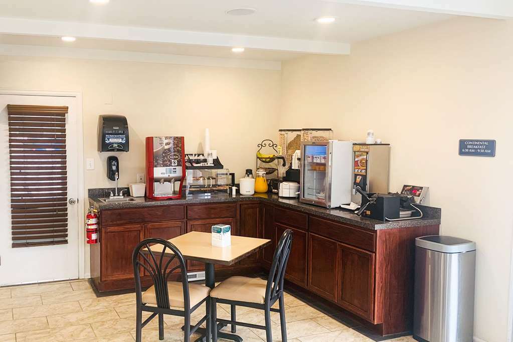 Rodeway Inn & Suites Шеридан Ресторан фото
